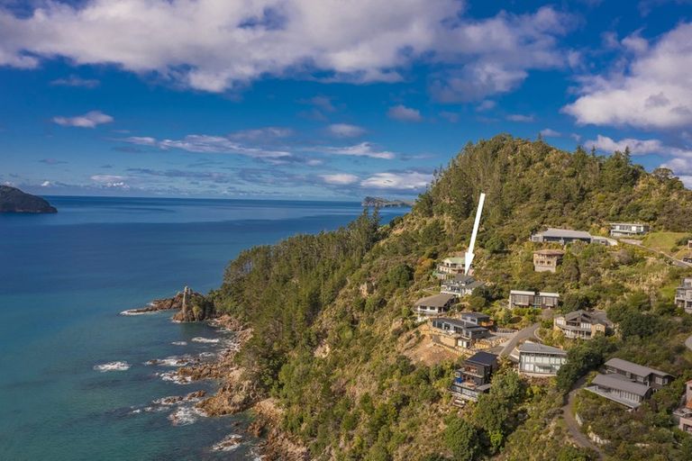 Photo of property in 19 Oceana Heights, Tairua, 3508