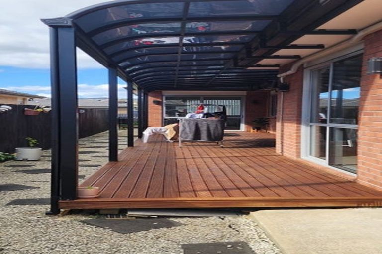 Photo of property in 2 Wellfield Drive, Papakura, 2110