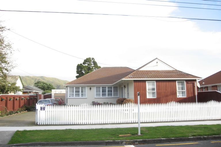 Photo of property in 54 Dyer Street, Epuni, Lower Hutt, 5011