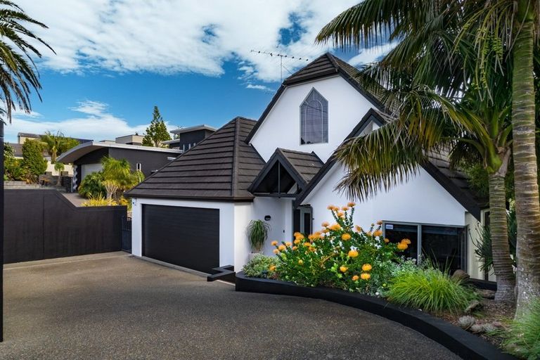 Photo of property in 40 Vipond Road, Stanmore Bay, Whangaparaoa, 0932