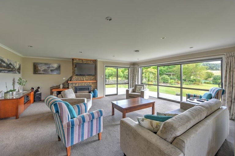 Photo of property in 51 Strauchon Road, Upper Charlton, Gore, 9774