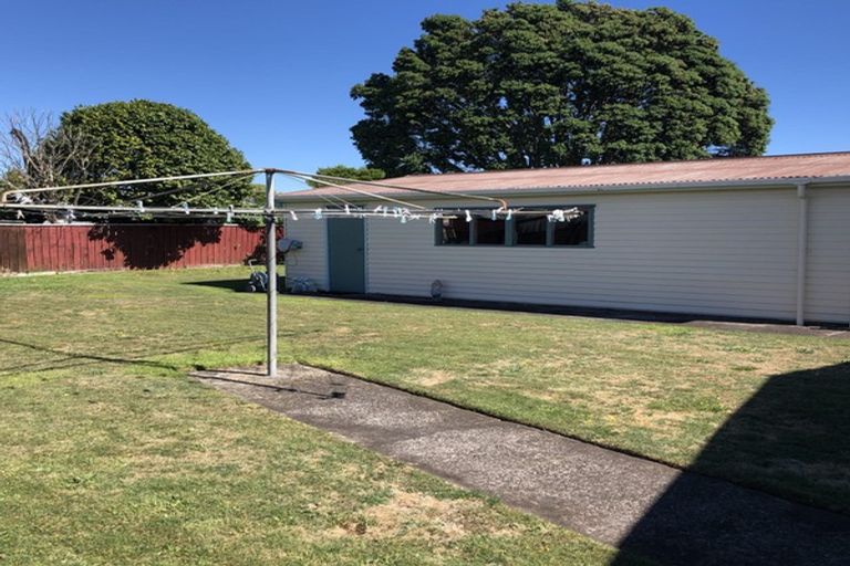 Photo of property in 216 Parklands Avenue, Bell Block, New Plymouth, 4312