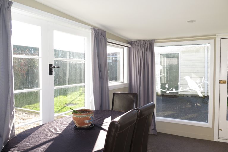 Photo of property in 215 Church Street, West End, Timaru, 7910