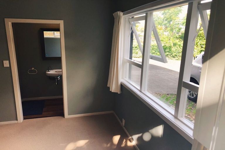 Photo of property in 86 Sartors Avenue, Browns Bay, Auckland, 0630