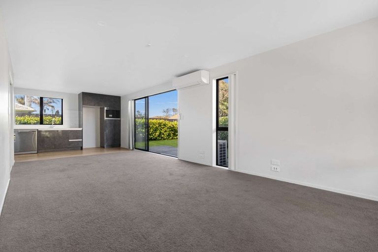 Photo of property in 49 Marumaru Lane, Manurewa, Auckland, 2102