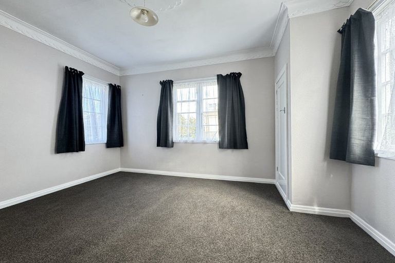 Photo of property in 9 Lewisville Terrace, Thorndon, Wellington, 6011