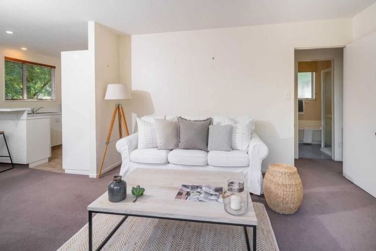 Photo of property in 2/21 Aylesford Street, Mairehau, Christchurch, 8013