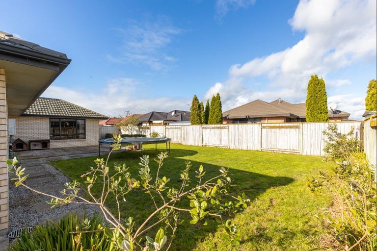 Photo of property in 8 Cleveland Heights, Kelvin Grove, Palmerston North, 4414