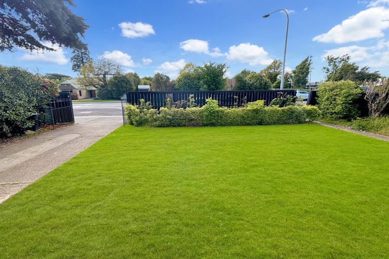 Photo of property in 143 East Belt, Rangiora, 7400
