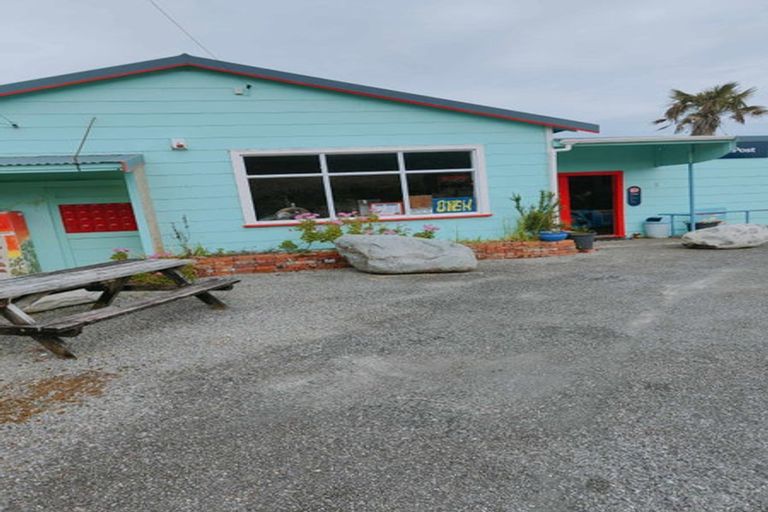 Photo of property in 2 River Road, Hector, 7822