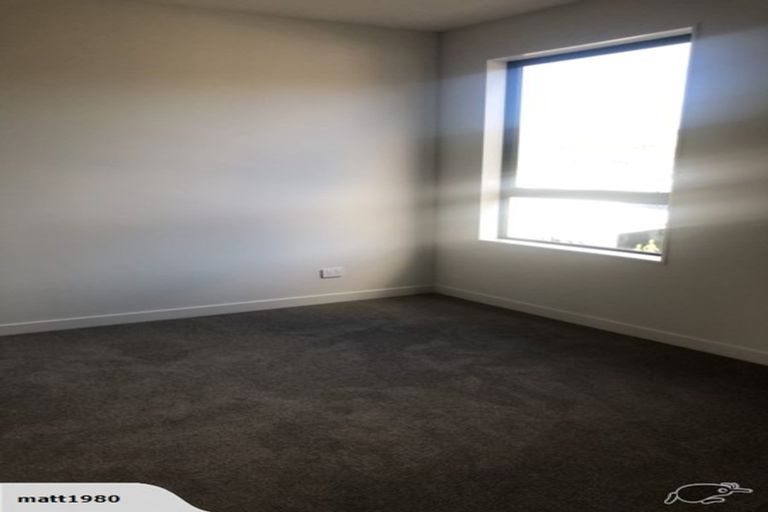 Photo of property in 2/124 Britomart Street, Berhampore, Wellington, 6023