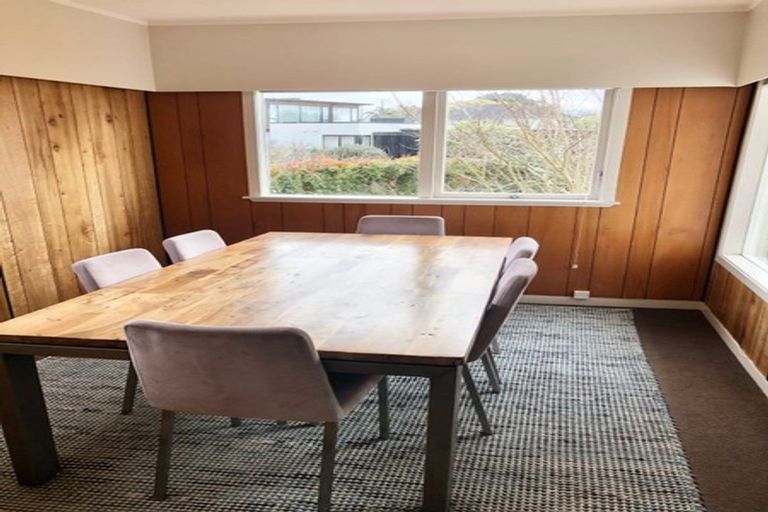 Photo of property in 1/29 Pupuke Road, Takapuna, Auckland, 0622