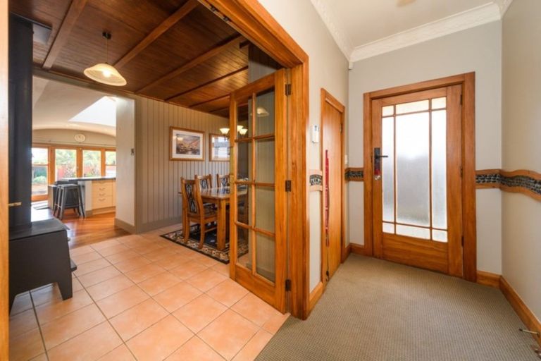 Photo of property in 42 Havill Street, Takaro, Palmerston North, 4410