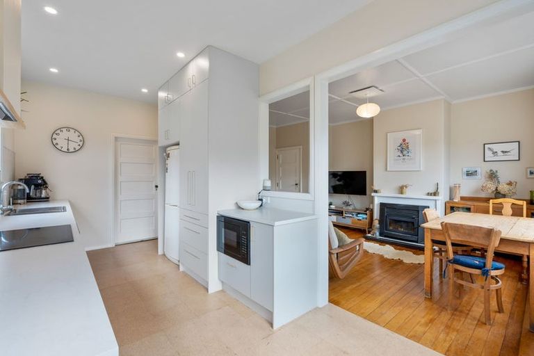 Photo of property in 37 Puketai Street, Andersons Bay, Dunedin, 9013