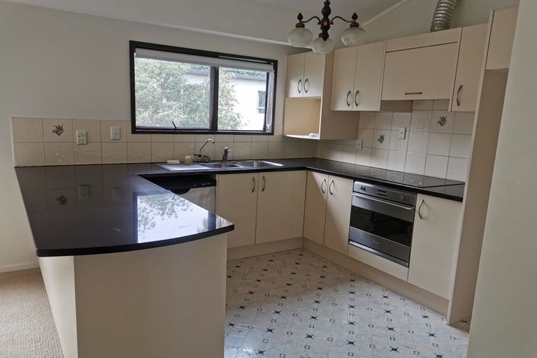 Photo of property in 1/22 Huron Street, Takapuna, Auckland, 0622