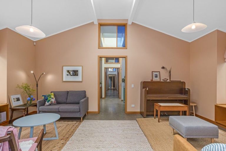 Photo of property in 83 Greenhill Road, Waikanae, 5391