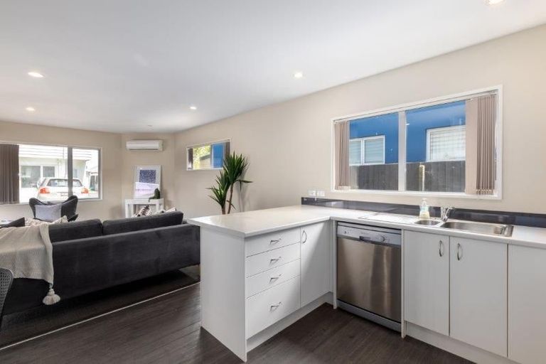 Photo of property in 11b Lyndon Street, Riccarton, Christchurch, 8011