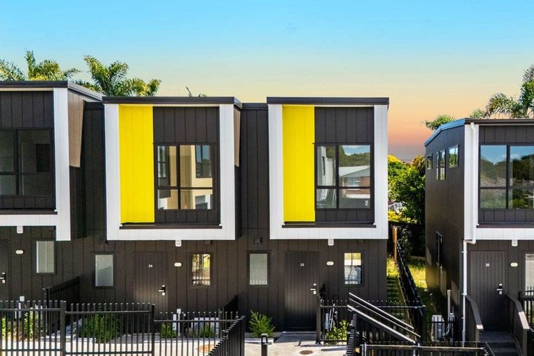 Photo of property in 12/86 Elliot Street, Pahurehure, Papakura, 2113