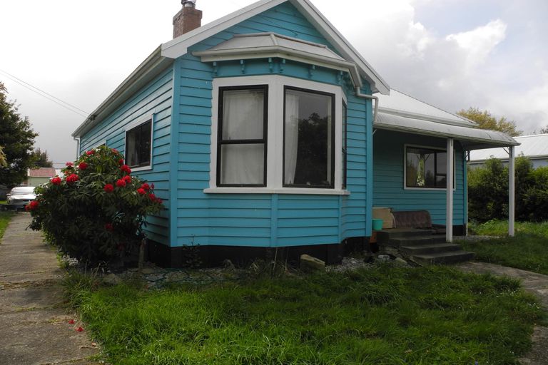 Photo of property in 24 Edward Street, Waimate, 7924