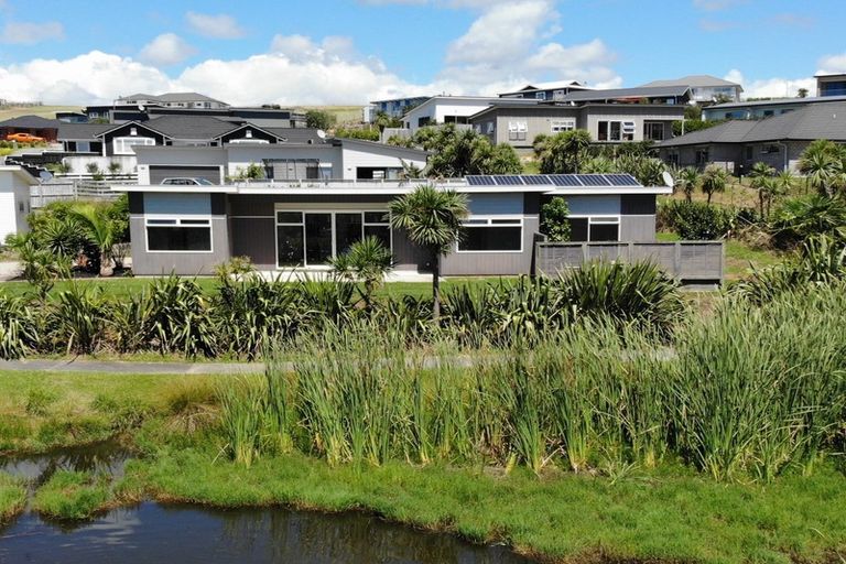 Photo of property in 8a Kahu Drive, Mangawhai, 0505