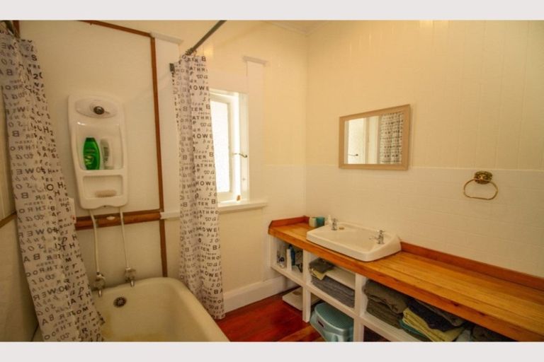 Photo of property in 8 Islington Street, Dargaville, 0310