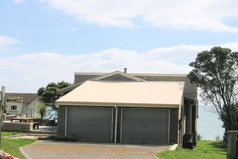 Photo of property in 11 Marjorie Lane, Papamoa Beach, Papamoa, 3118