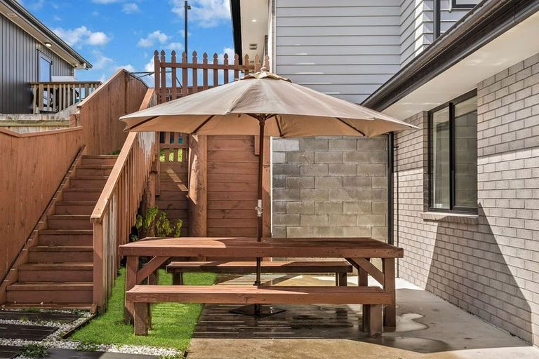 Photo of property in 124 Harriet Johnston Drive, Pokeno, 2402