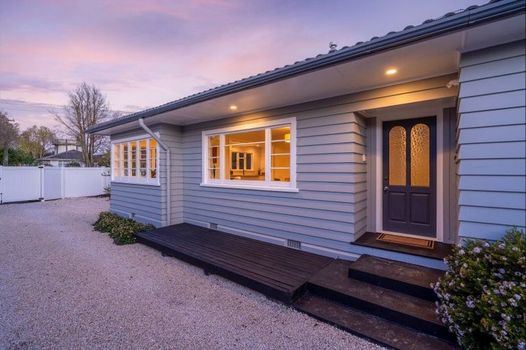 Photo of property in 65 Windermere Road, Papanui, Christchurch, 8053