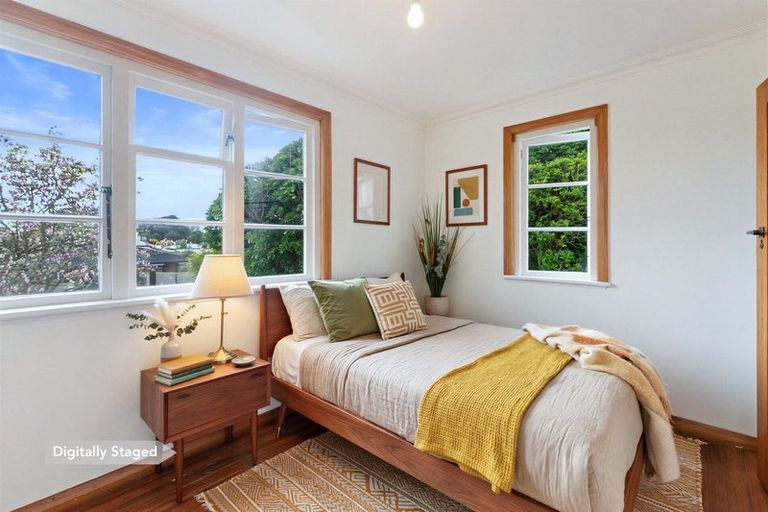 Photo of property in 40 Domain Road, Otaki, 5512