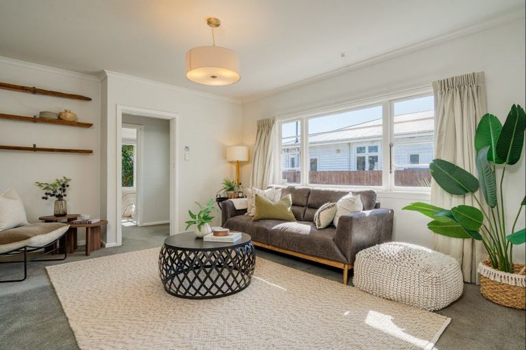 Photo of property in 65 Windermere Road, Papanui, Christchurch, 8053