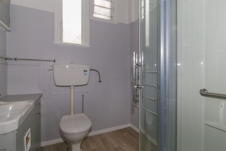 Photo of property in 39 Collingwood Street, Nelson, 7010