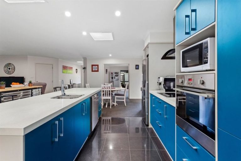 Photo of property in 12 Mokorua Grove, Whakatane, 3120