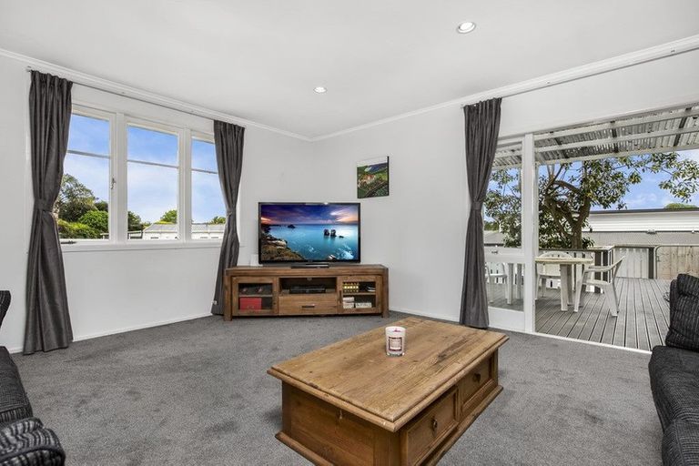Photo of property in 24 Mareretu Avenue, Patumahoe, Pukekohe, 2679