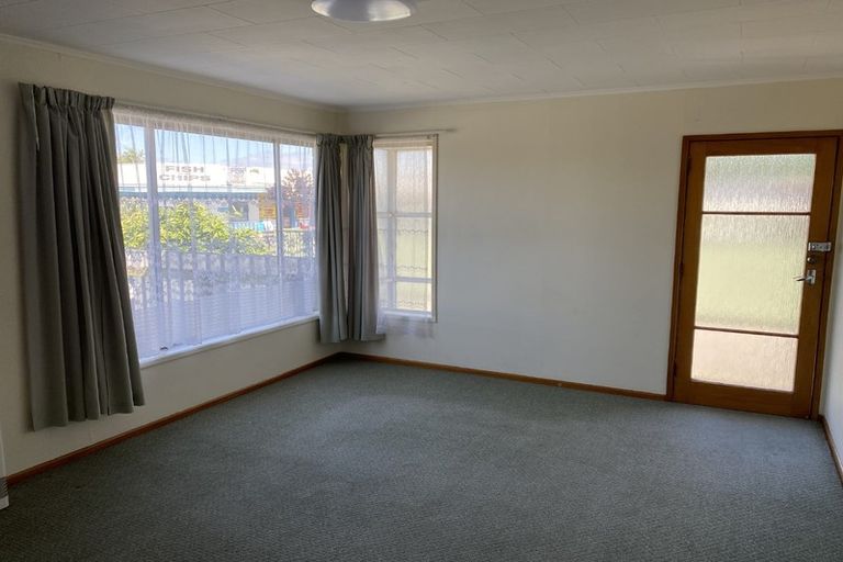Photo of property in 1/1013 Duke Street, Mahora, Hastings, 4120