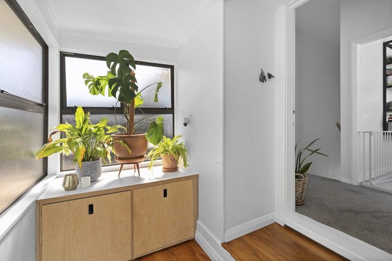 Photo of property in 14 Leveson Street, Strathmore Park, Wellington, 6022