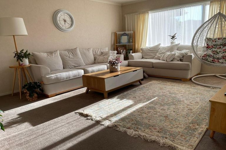 Photo of property in 5 Fraser Colman Grove, Wainuiomata, Lower Hutt, 5014