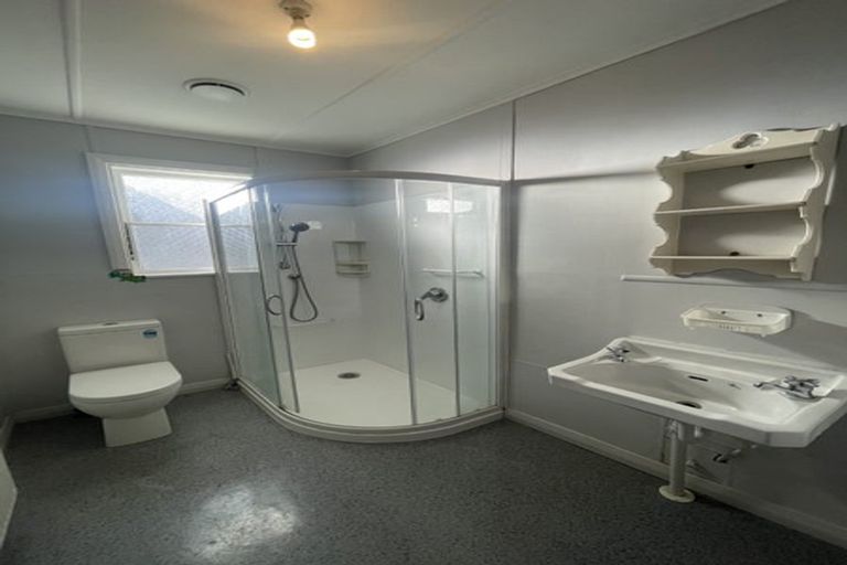 Photo of property in 92 Clyde Street, Balclutha, 9230