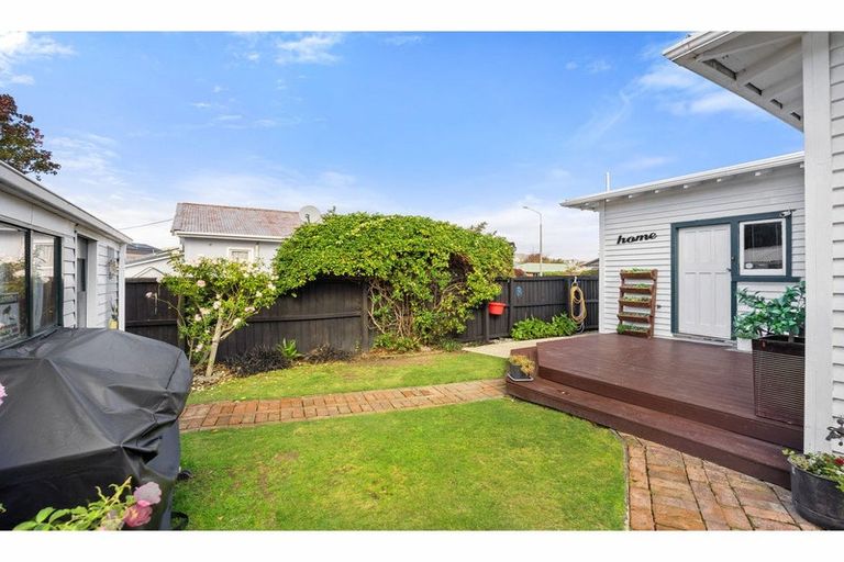 Photo of property in 2 Devon Street, Sydenham, Christchurch, 8023