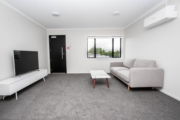 Photo of property in 204/17 Vialou Street, Hamilton Central, Hamilton, 3204