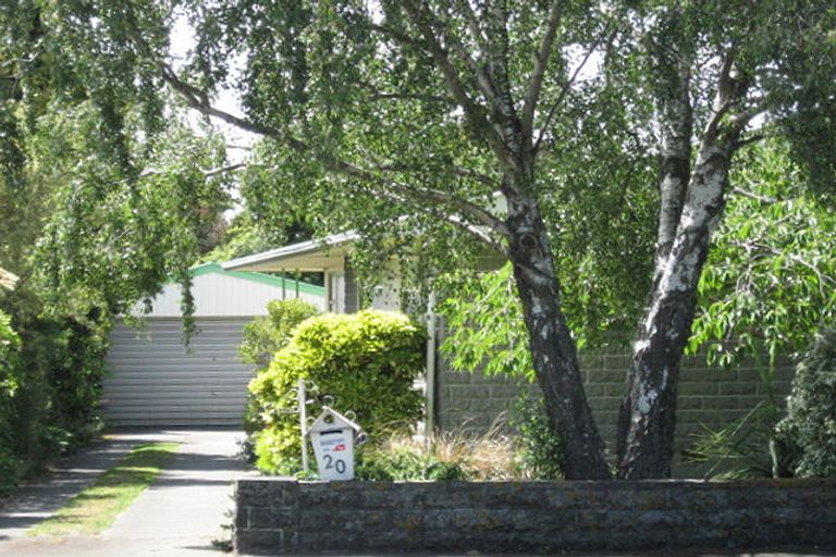 Photo of property in 20 Fovant Street, Russley, Christchurch, 8042