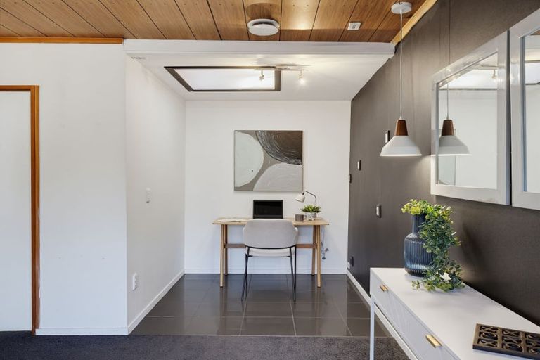 Photo of property in 1 Maxwells Line, Awapuni, Palmerston North, 4412