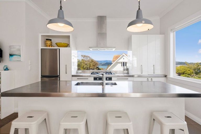 Photo of property in 33 Orchard Street, Wadestown, Wellington, 6012