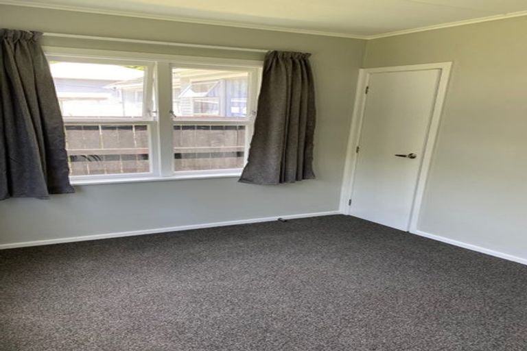 Photo of property in 56 Sunny Grove, Wainuiomata, Lower Hutt, 5014