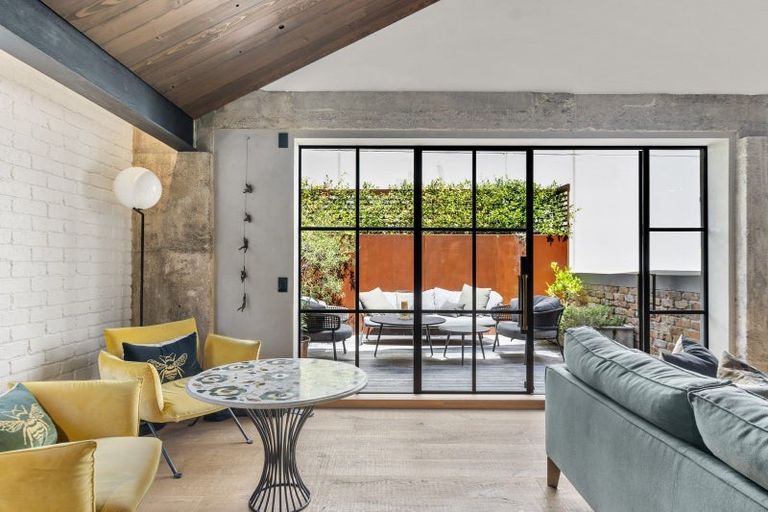 Photo of property in Ford Lofts, 4/15a Augustus Terrace, Parnell, Auckland, 1052