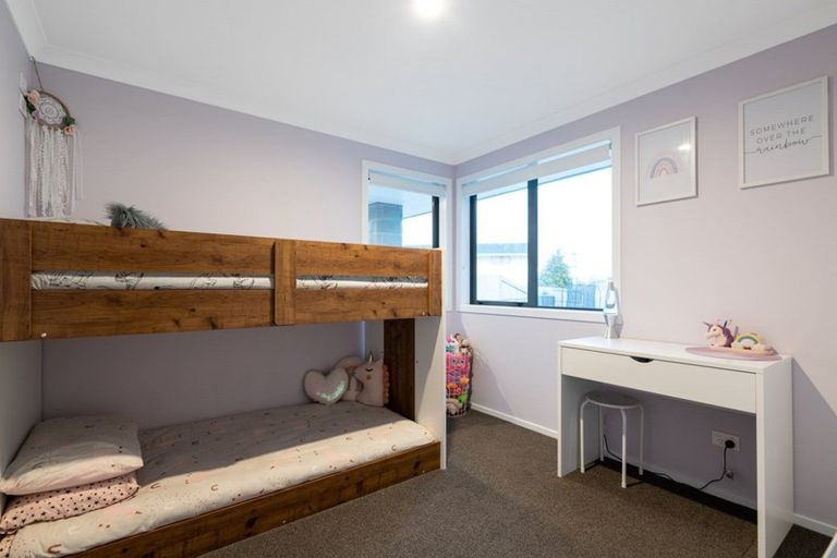 Photo of property in 8 Macloughlin Drive, Te Puke, 3119