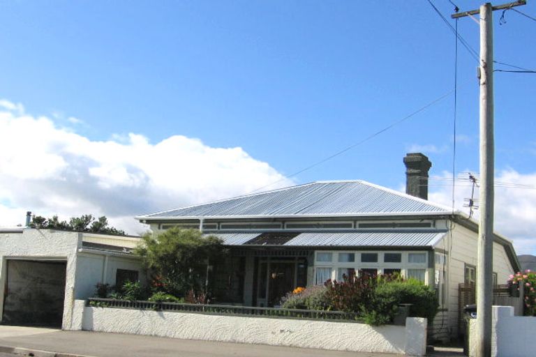 Photo of property in 10 Oriental Street, Petone, Lower Hutt, 5012