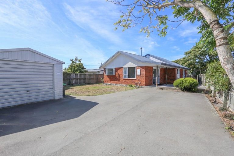 Photo of property in 190a Wainoni Road, Avondale, Christchurch, 8061