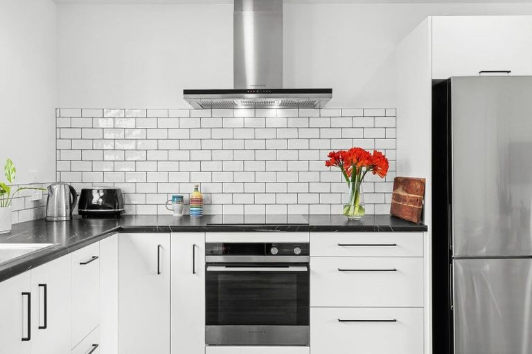 Photo of property in 14 Hamilton Road, Cambridge, 3434