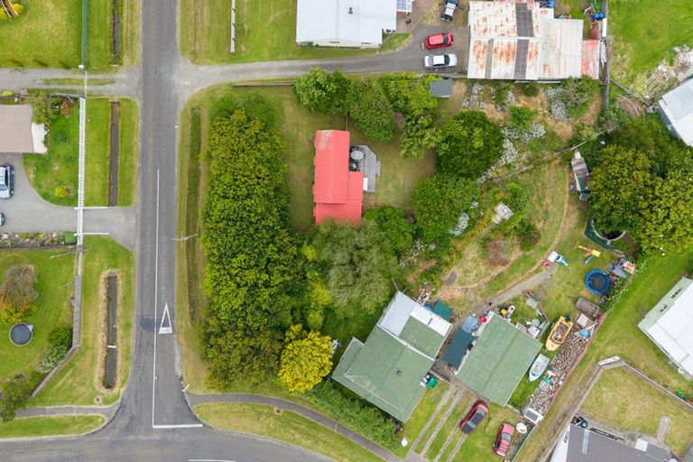 Photo of property in 21 Shortt Street, Foxton Beach, Foxton, 4815