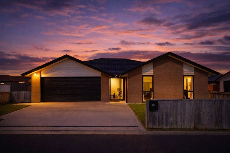Photo of property in 14 Centaine Way, Papamoa Beach, Papamoa, 3118
